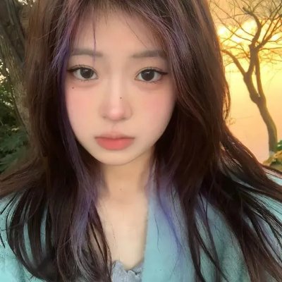 阳台上的女人们